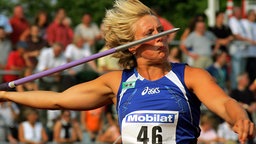 Christina Obergföll gewinnt Silber bei den Deutschen Meisterschaften 2005 in Bochum-Wattenscheid. © imago/JOK Foto: JOK