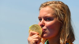 Freiwasser-Schwimmerinnen Sharon van Rouwendaal aus den Niederlanden © dpa - Bildfunk Foto: Sebastian Kahnert